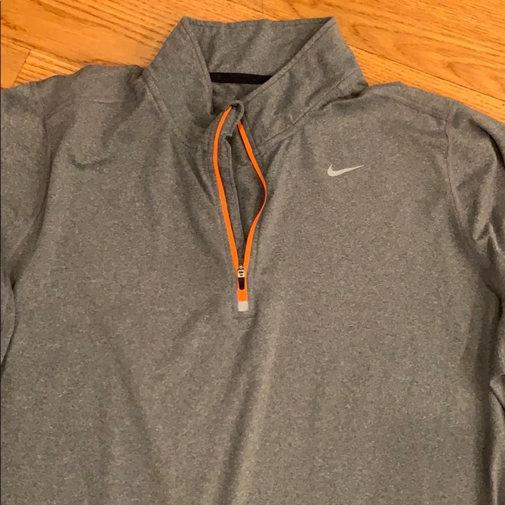 Nike Element Dri-Fit XL LS Performance Shirt